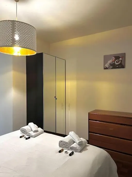Apartment Isola Maciachini - Moderno Trilocale Con Balcone 10 Min Da Stazione Centrale Milan Italy
