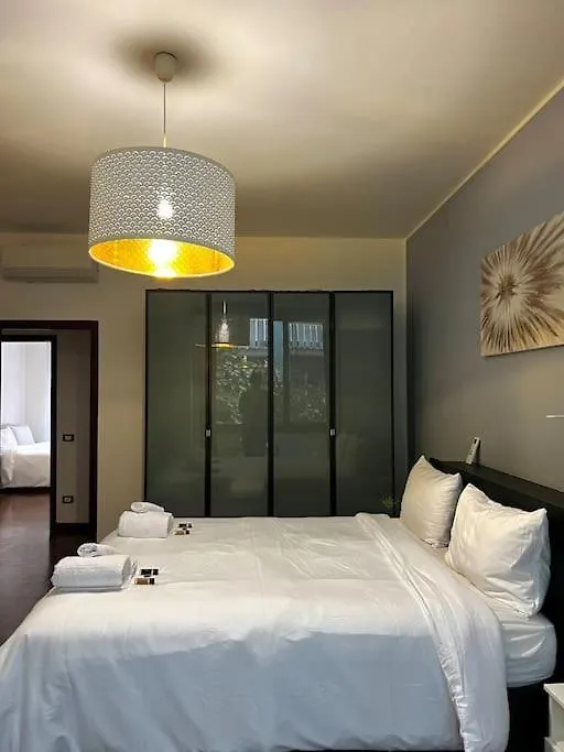 Apartment Isola Maciachini - Moderno Trilocale Con Balcone 10 Min Da Stazione Centrale Milan